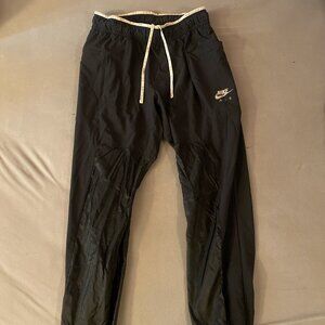 nike air windbreaker running pants